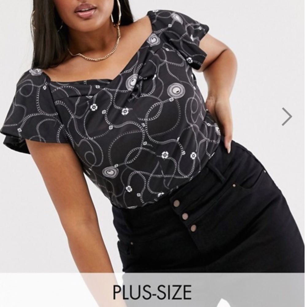 Pink Clove body with frill sleeves in luxe chain